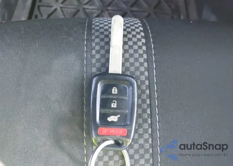 2019 Honda Civic Lx z USA, uszkodzony, nr VIN 19XFC2F68KE039695